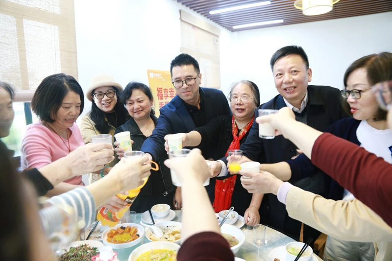 1762780431949807.jpg DM_20251110210642_017.jpg